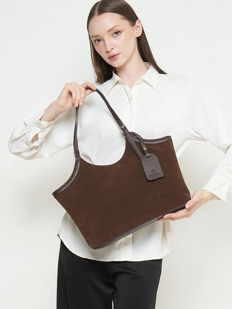 shoulder-bag-naomi-suede